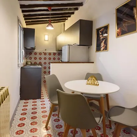 Lovely Campuccio By Mmega Apartment