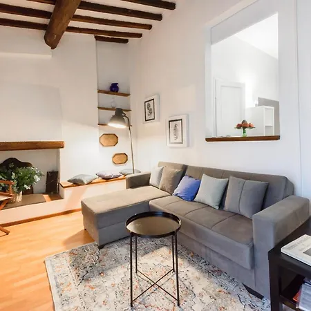 Lovely Campuccio By Mmega Appartement