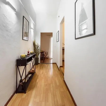 Lovely Campuccio By Mmega Apartment
