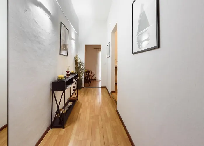 Lovely Campuccio By Mmega Appartement