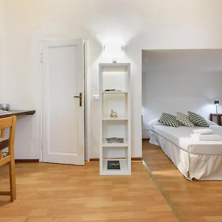 Lovely Campuccio By Mmega Apartmán